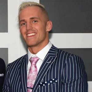 Meet your Posher, Dylan